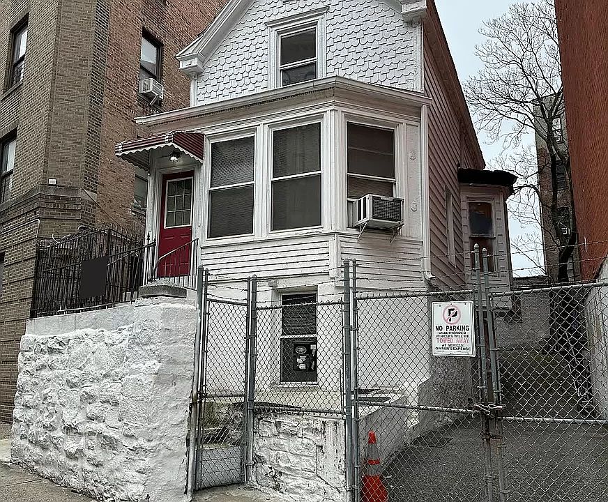 2096 Creston Ave, Bronx, NY 10453 Zillow