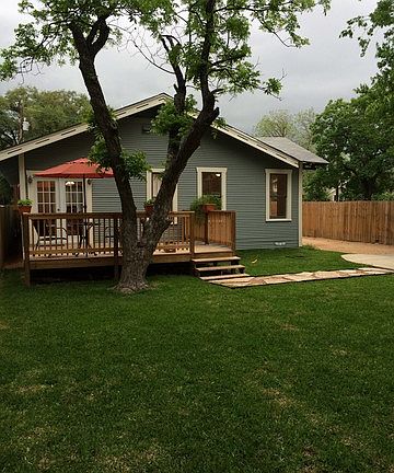 2nd image of 812 W Elsmere Pl
