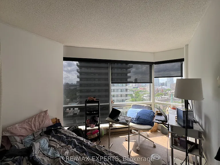 1001 Bay St #2218 — Photo 18