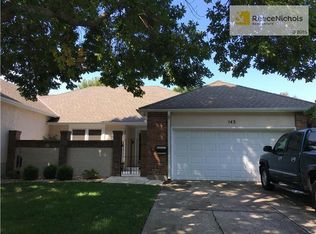 142 SW Donovan Rd, Lees Summit, MO 64063