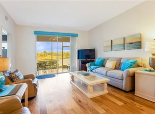 7525 Stoneybrook Dr APT 915, Naples, FL 34112