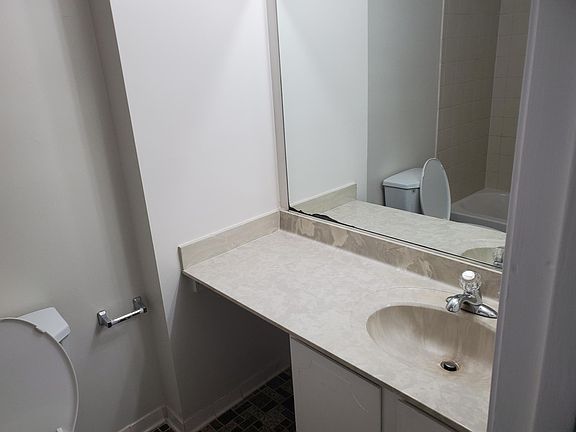 4th image of 5966 Clerkenwell Ct