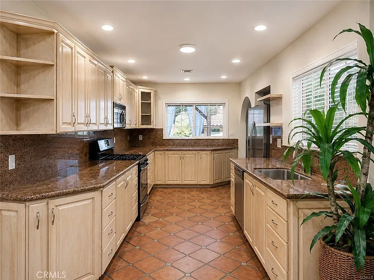 5714 Cantaloupe Ave — Photo 13