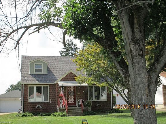 3rd image of 544 S Schenley Ave
