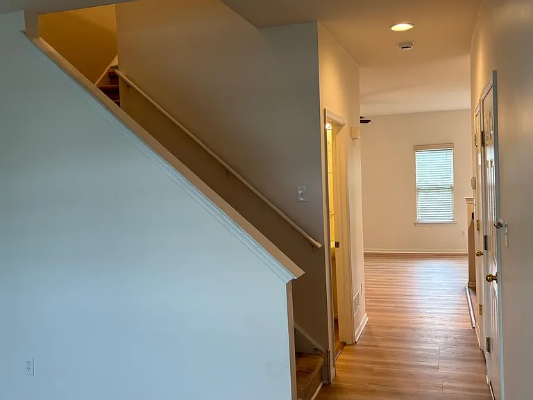 1161 Tudor Dr — Photo 33