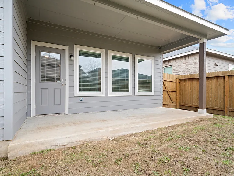 8907 Arundal Gdn — Photo 27