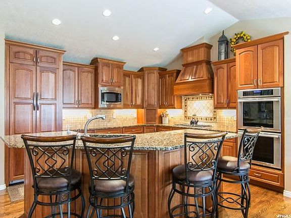 4th image of 11453 S Camden Park Ln