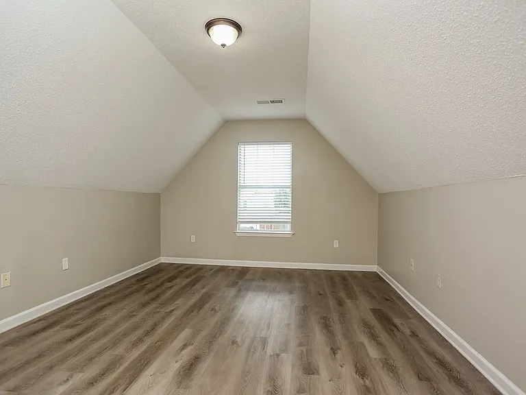 1657 Madison Ave — Photo 15
