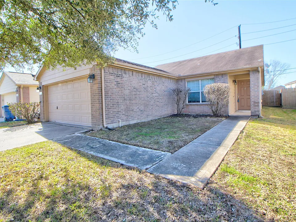 29407 Legends Green Dr