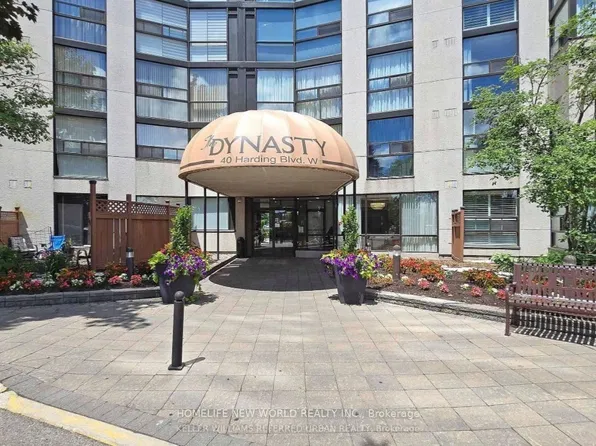 40 Harding Blvd, Richmond Hill, ON