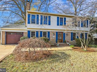 8604 Riverside Rd, Alexandria, VA 22308