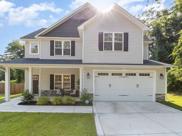 406 Ames St, Fayetteville, NC 28301