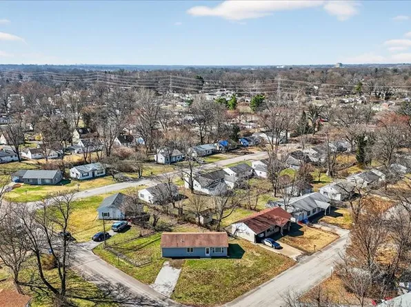 1202 Laredo Ave, Saint Louis, MO 63138