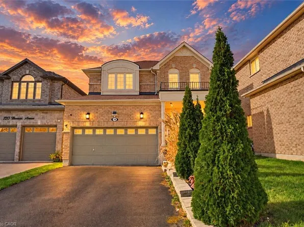 118 Thomas Ave, Brantford, ON N3S 7V4