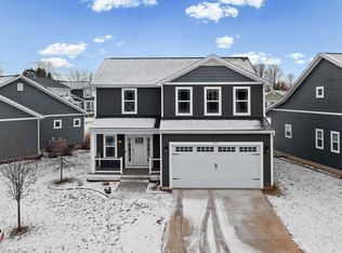 4515 Marie Therese Cir, Pinckney, MI 48169