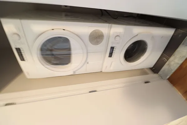 Rented by Abba Realty Associates INC | media 18