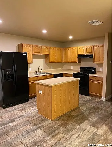 4 bed, 2.0 bath, 1351 sqft, $1,550 — Photo 4
