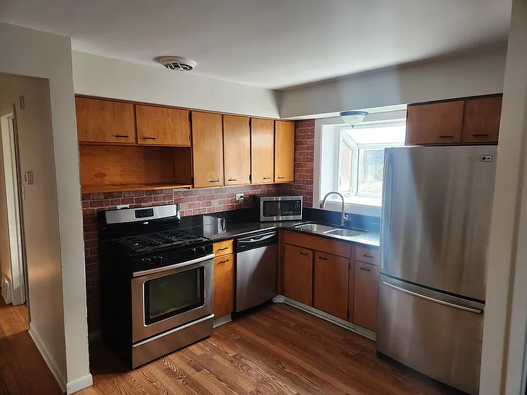 236 Chestnut Ave — Photo 3