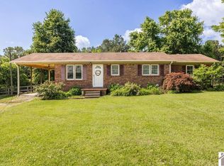 1667 Irvin Cobb Rd, Murray, KY 42071