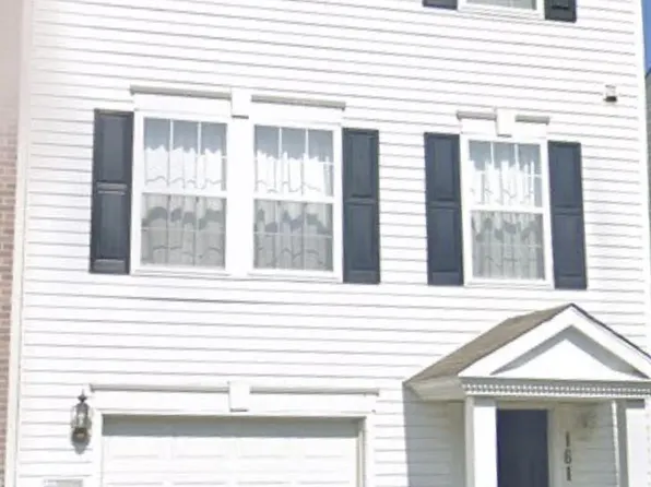 161 Dunlap Dr, Charles Town, WV 25414