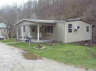 2614 Clay Rd, Spencer, WV 25276