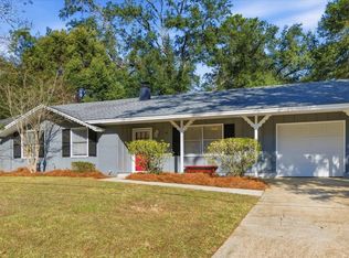 110 Hoffman Dr, Tallahassee, FL 32312