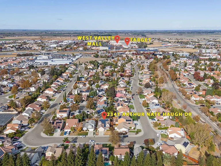 2341 Arthur Nate Haugh Dr — Photo 57