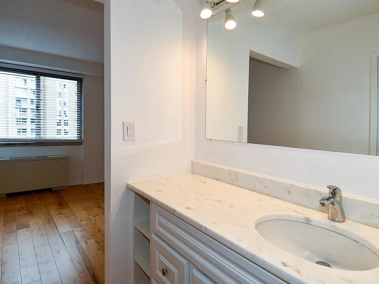 4515 Willard Ave #1201S — Photo 23