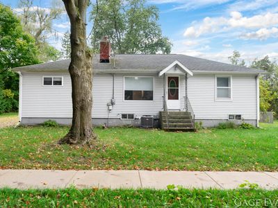 199 N Main St, Clarksville, MI, 48815