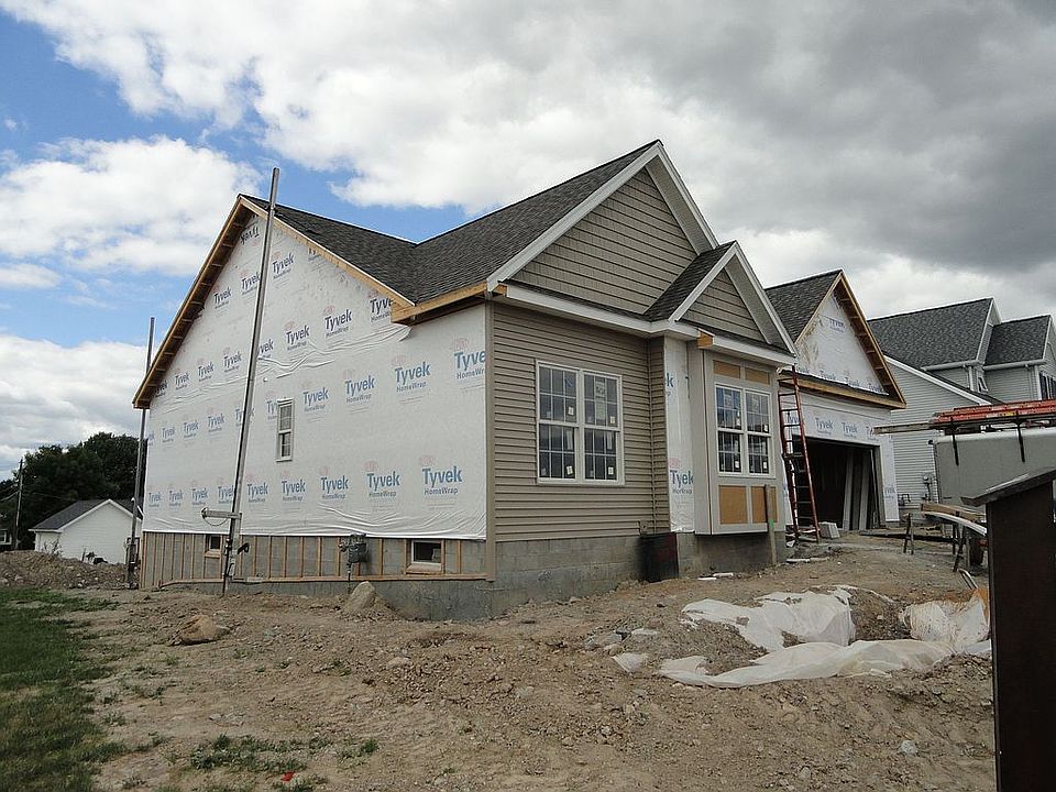 1st image of 155 Arlington Park