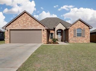 429 Nw Creekside Dr, Cache, OK 73527