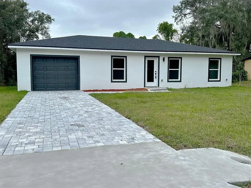 3633 SE 138th Pl