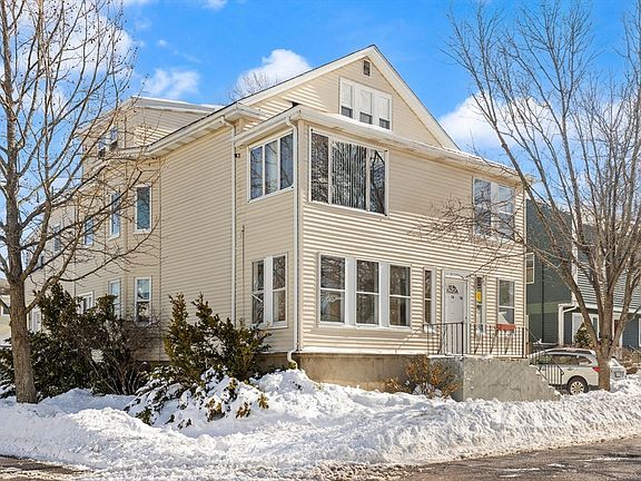 3rd image of 56 Ralph St #3