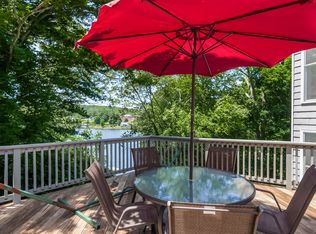 15 Scotch Cap Rd, Quaker Hill, CT 06375