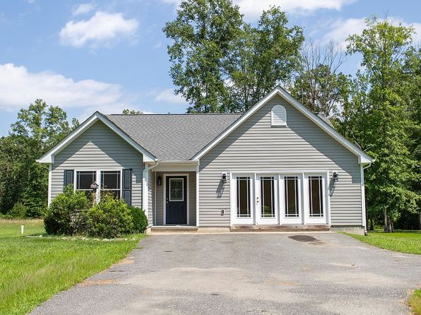 984 Jennys Creek Rd