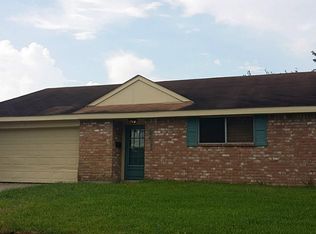 8411 Ashwyne Ln, La Porte, TX 77571