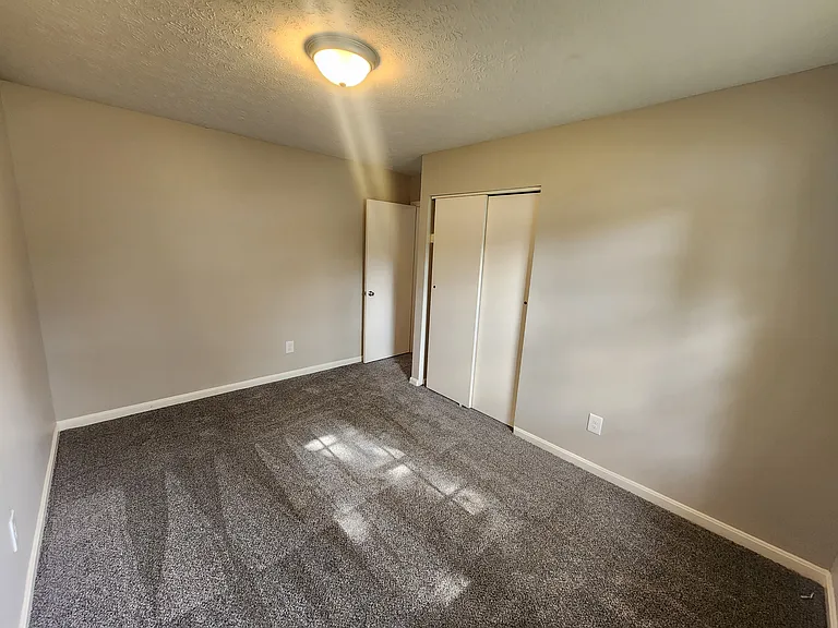 10210 Nola Dr — Photo 16