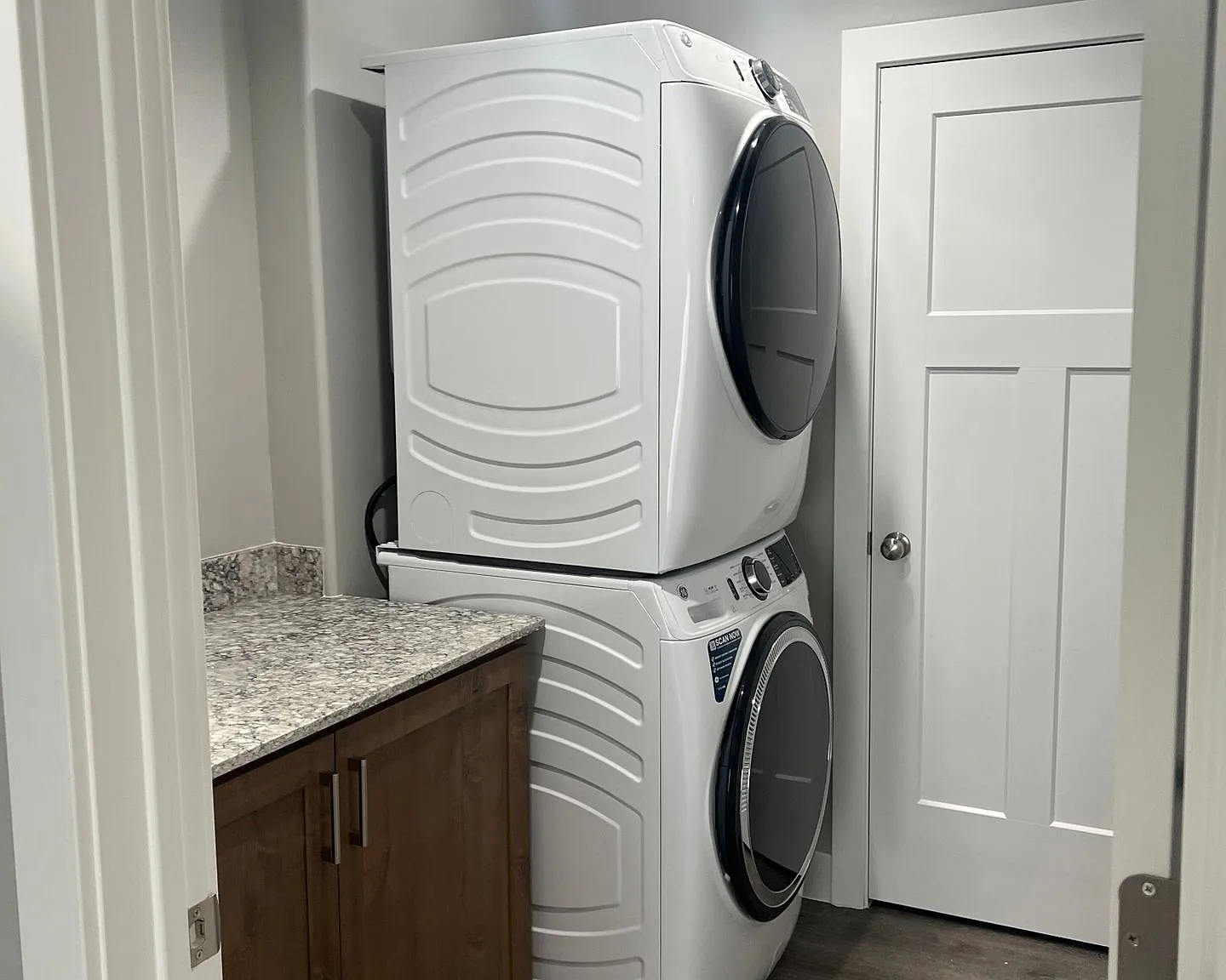 Two Bedroom Apartment — Photo 4