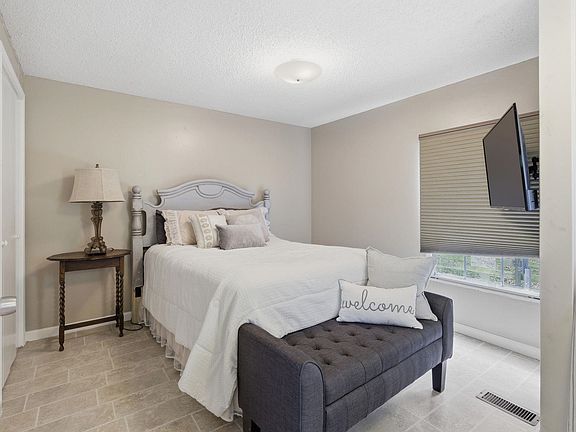 5th image of 1748A Arledge Rd