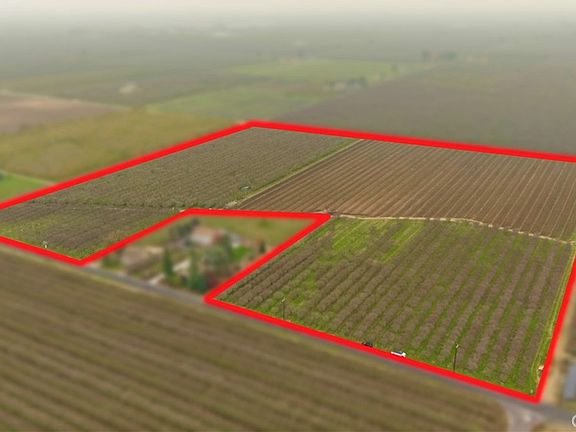 4th image of 16221 Carrolton Rd