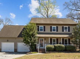 106 Broken Oak Ct, Jacksonville, NC 28540