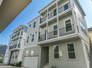 1134 W 17th St #E, Houston, TX 77008