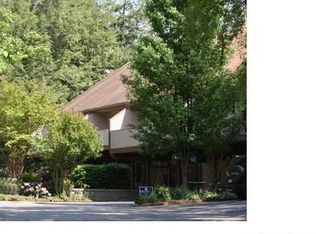 61 Maple Ridge Ln, Asheville, NC 28806