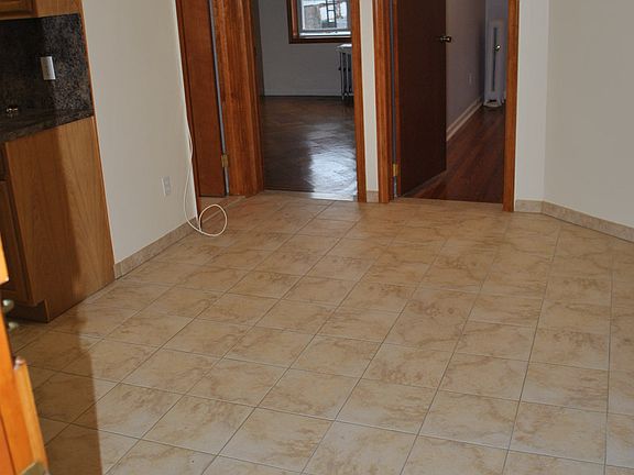 4th image of 1606 Benson Ave APT 3