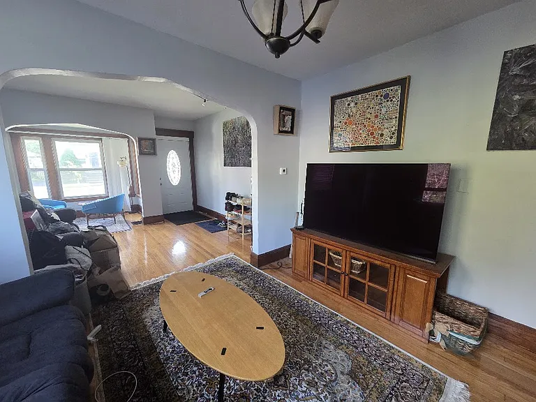 111 Melrose Ave #2 — Photo 5