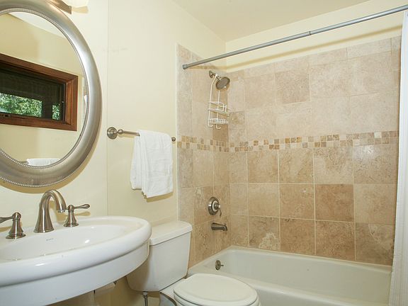 5th image of 1101 Vail View Dr Unit C