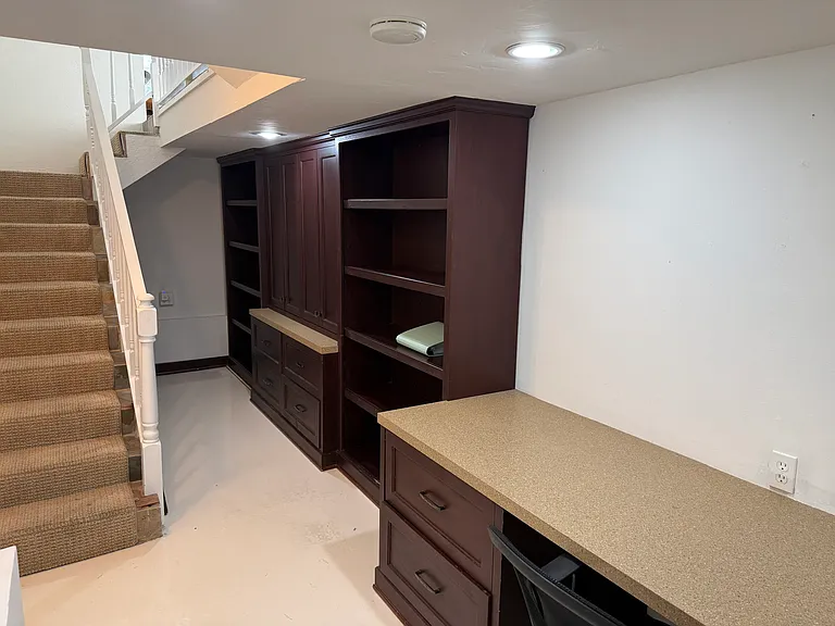 883 Acapulco St — Photo 39