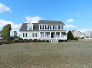 23 Stone Gate Dr, Benson, NC 27504