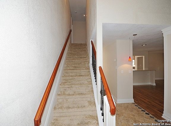 4th image of 3615 Woodrose Cir