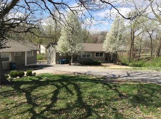 11417 Lexington Ave, Independence, MO 64054